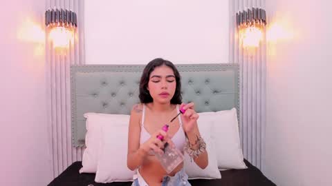    online show from February 2025 11:54:01 AM