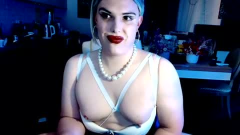 Sarina Williams online show from June 2026 02:10:02 PM