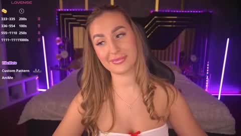 Lia online show from February 2025 04:07:01 PM