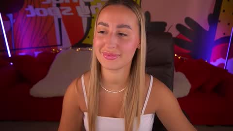 Lia online show from September 2025 06:46:02 AM