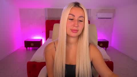 Lia online show from June 2026 06:37:02 AM