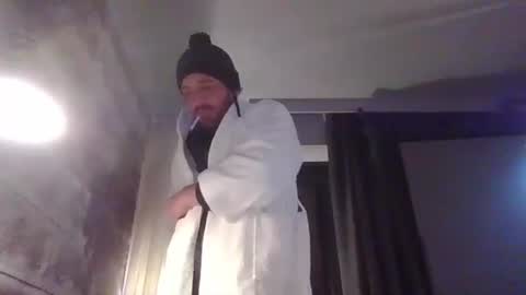 papi_chul0420 online show from March 2025 12:38:01 AM