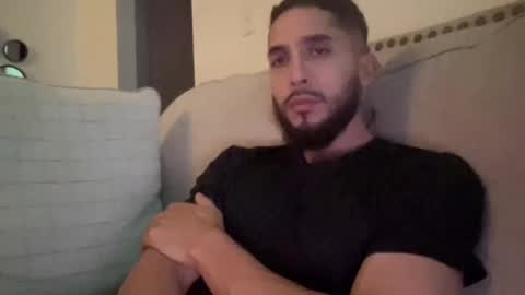 papicubano_guapo23cm online show from October 2025 04:23:02 AM