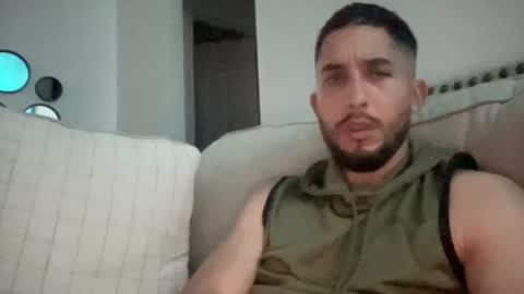 papicubano_guapo23cm online show from July 2026 08:54:01 AM