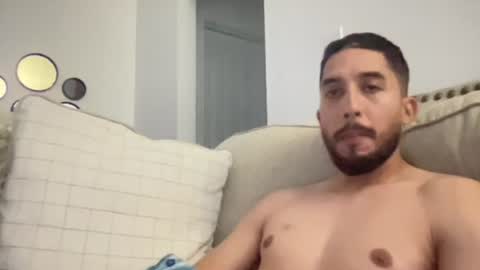 papicubano_guapo23cm online show from July 2026 12:14:02 PM