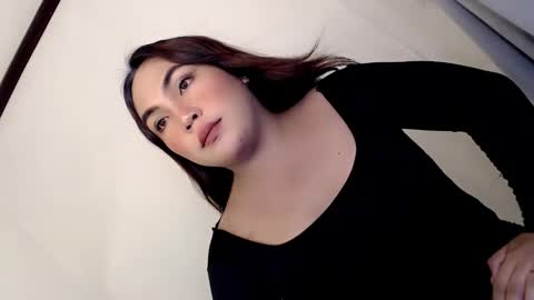 Snapshot of papigoddesslover chatting on December 2025 02:16:01 AM Fina Dwarf online show from December 2025 02:16:01 AM