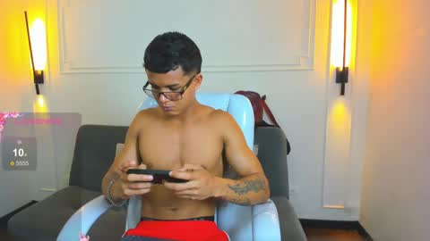 Ryan And Casper online show from May 2026 02:35:02 PM