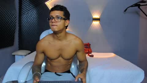 Ryan And Casper online show from May 2026 03:08:02 PM