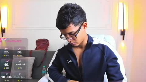 Ryan And Casper online show from May 2026 02:32:01 PM