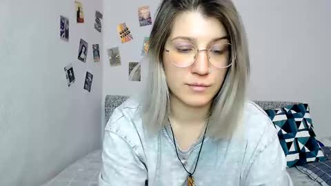 Snapshot of paradisexparadisex chatting on January 2025 02:47:01 AM paradisexparadisex online show from January 2025 02:47:01 AM