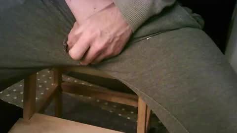 Snapshot of parasti2 chatting on January 2026 08:11:02 PM parasti2 online show from January 2026 08:11:02 PM