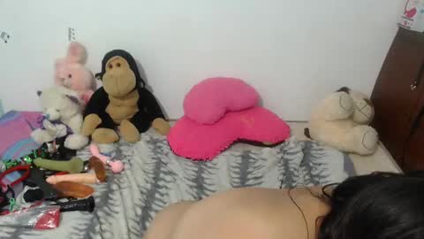 Luna online show from December 2024 10:49:02 PM