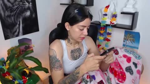 Paris D angelo online show from January 2025 03:45:01 AM