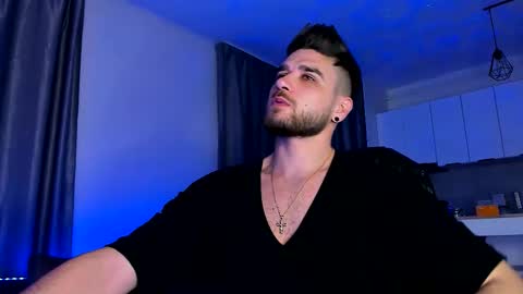 Snapshot of paris_lock chatting on December 2025 09:34:02 PM Paris online show from December 2025 09:34:02 PM