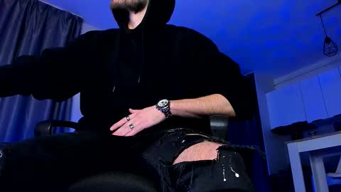 Snapshot of paris_lock chatting on January 2026 10:46:02 PM Paris online show from January 2026 10:46:02 PM