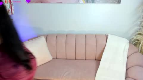 Snapshot of parisangel_ chatting on December 2025 12:52:02 AM Paris online show from December 2025 12:52:02 AM