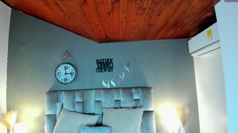 PARIS online show from March 2025 07:32:01 PM