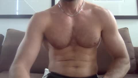 Snapshot of parisien75015 chatting on February 2025 07:02:01 AM Porn Actor 21cm Hetero online show from February 2025 07:02:01 AM