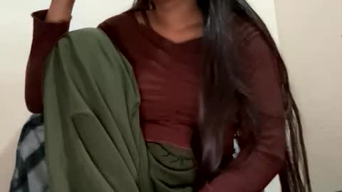 Snapshot of parneetu_642 chatting on February 2026 06:01:02 AM parneetu_642 online show from February 2026 06:01:02 AM