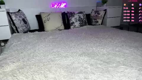 Stacy online show from July 2026 05:43:02 PM