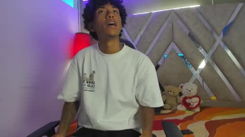 Snapshot of parzival_wt chatting on February 2026 07:50:02 PM PARZIVAL online show from February 2026 07:50:02 PM