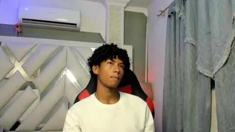 Snapshot of parzival_wt chatting on February 2026 12:52:01 PM PARZIVAL online show from February 2026 12:52:01 PM