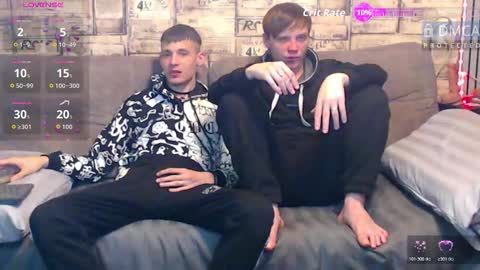 Max tall dark-haired guy with tattoos and Phil blond-haired online show from March 2026 01:22:02 AM