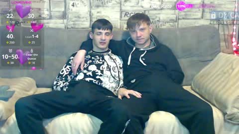Max tall dark-haired guy with tattoos and Phil blond-haired online show from May 2026 02:18:01 AM