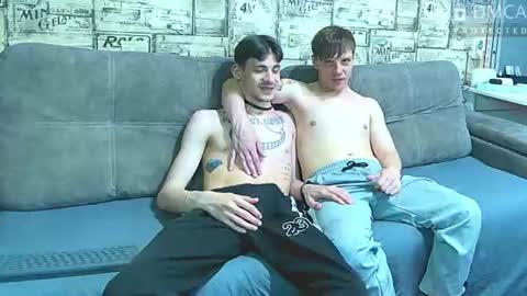 Max tall dark-haired guy with tattoos and Phil blond-haired online show from June 2026 02:16:01 AM