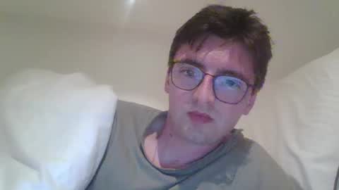 Snapshot of patat1996 chatting on April 2026 03:02:01 AM patat1996 online show from April 2026 03:02:01 AM