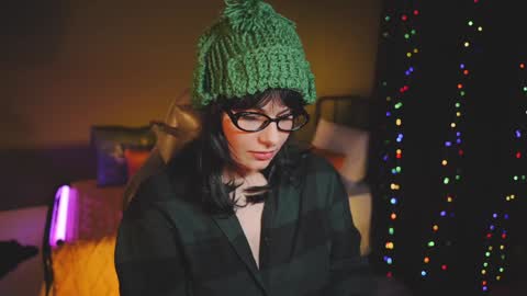 Patricia online show from January 2025 12:18:01 AM