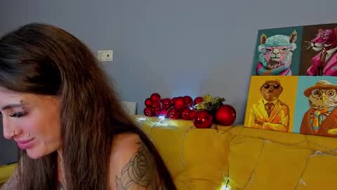 Snapshot of patricia_cox chatting on December 2024 12:50:02 AM Patricia GMT2 Wed-Thu 5-11am Sat-Mon 5-11am online show from December 2024 12:50:02 AM