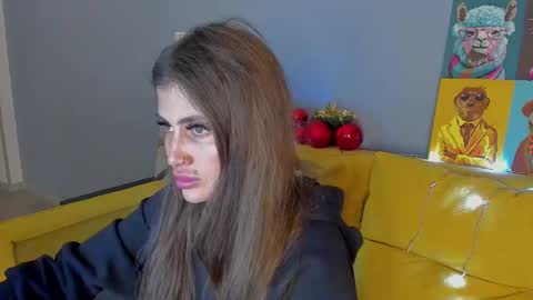 Snapshot of patricia_cox chatting on December 2024 09:40:01 PM Patricia GMT2 Wed-Thu 5-11am Sat-Mon 5-11am online show from December 2024 09:40:01 PM