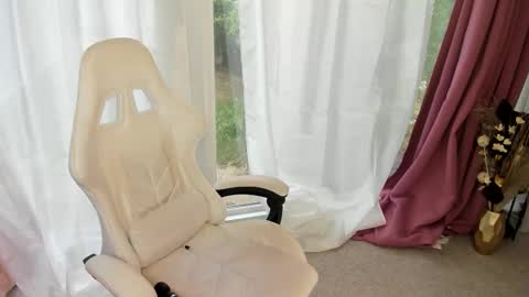 Snapshot of patriciakeys chatting on October 2025 07:01:02 AM Patricia online show from October 2025 07:01:02 AM