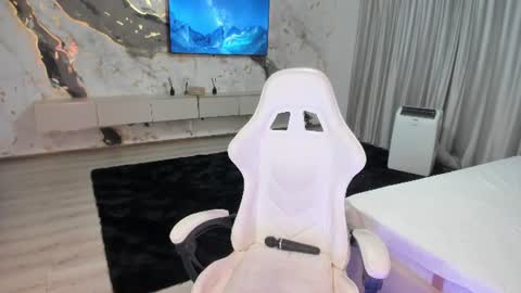 Patricia online show from July 2026 02:03:02 AM