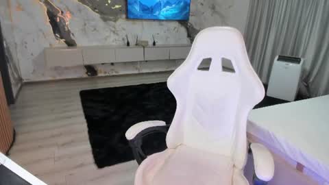 Patricia online show from July 2026 01:53:01 AM