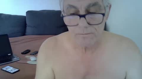 Snapshot of patrick5275 chatting on December 2024 01:11:01 PM patrick5275 online show from December 2024 01:11:01 PM