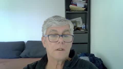 Snapshot of patrick5275 chatting on December 2024 01:17:01 PM patrick5275 online show from December 2024 01:17:01 PM