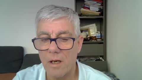 Snapshot of patrick5275 chatting on December 2024 08:41:02 AM patrick5275 online show from December 2024 08:41:02 AM