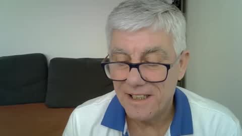 Snapshot of patrick5275 chatting on January 2025 09:53:02 AM patrick5275 online show from January 2025 09:53:02 AM