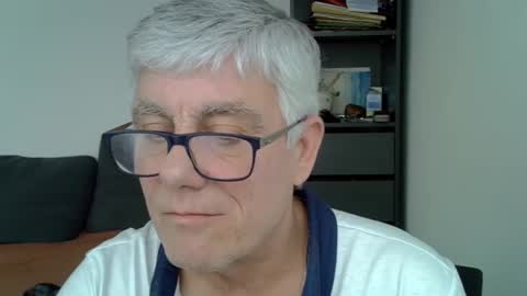 Snapshot of patrick5275 chatting on January 2025 12:29:02 PM patrick5275 online show from January 2025 12:29:02 PM