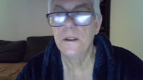 Snapshot of patrick5275 chatting on February 2025 07:05:01 AM patrick5275 online show from February 2025 07:05:01 AM