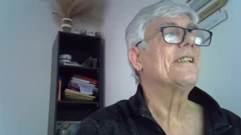 Snapshot of patrick5275 chatting on March 2025 04:54:02 PM patrick5275 online show from March 2025 04:54:02 PM