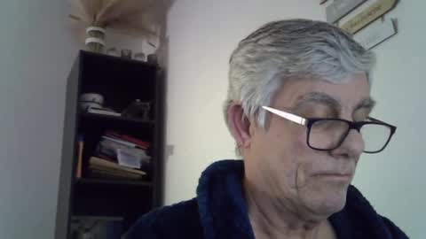 Snapshot of patrick5275 chatting on March 2025 08:00:01 PM patrick5275 online show from March 2025 08:00:01 PM