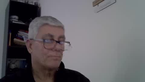 Snapshot of patrick5275 chatting on March 2025 05:08:02 PM patrick5275 online show from March 2025 05:08:02 PM