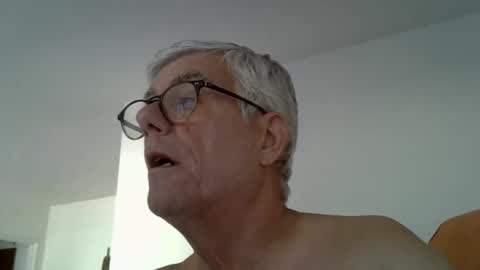 Snapshot of patrick5275 chatting on September 2025 08:14:01 AM patrick5275 online show from September 2025 08:14:01 AM