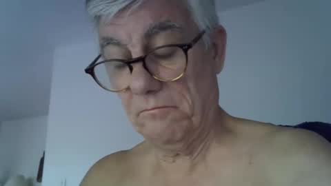 Snapshot of patrick5275 chatting on September 2025 05:30:01 AM patrick5275 online show from September 2025 05:30:01 AM