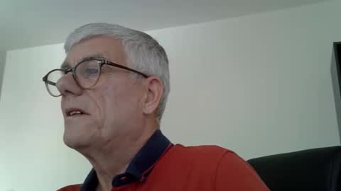 Snapshot of patrick5275 chatting on October 2025 12:26:01 PM patrick5275 online show from October 2025 12:26:01 PM