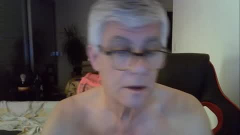 Snapshot of patrick5275 chatting on May 2026 10:55:01 PM patrick5275 online show from May 2026 10:55:01 PM