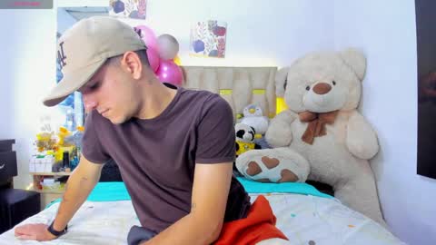 Snapshot of patrick_sanzzz chatting on May 2026 12:28:02 AM Patrick online show from May 2026 12:28:02 AM